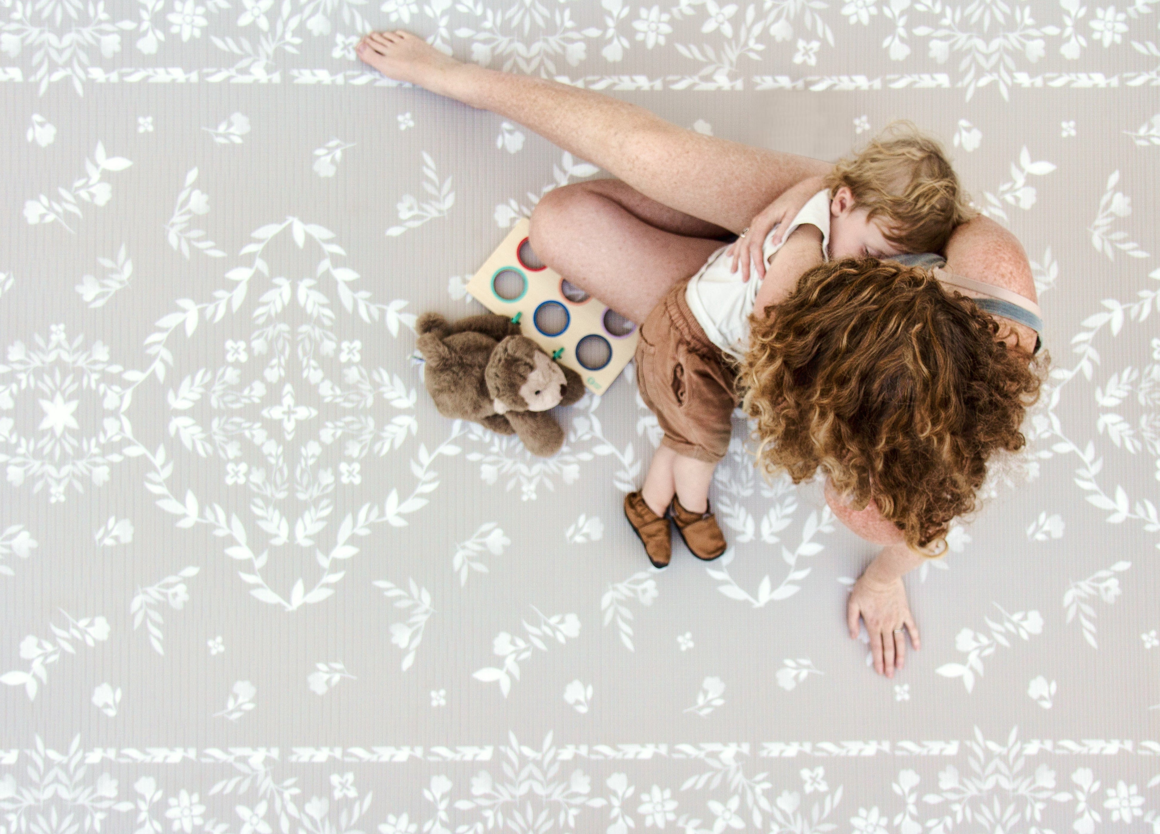 The August Rose Sand Shwally Playmat